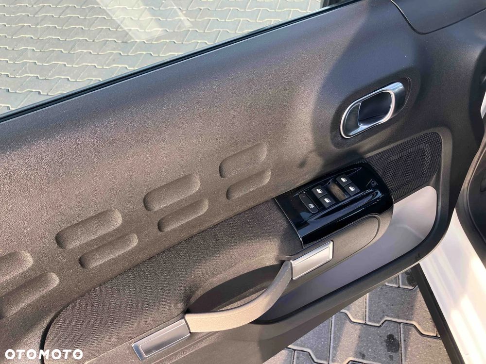 Citroën C3 Pure Tech 82 FEEL - 14