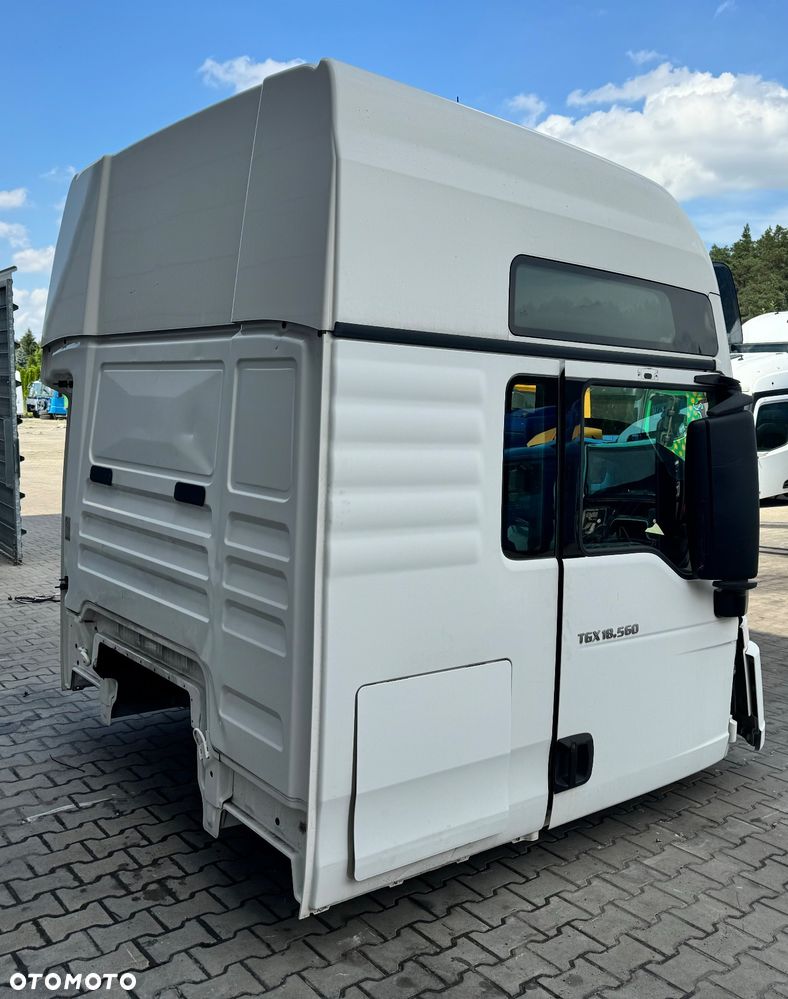Kompletna kabina sypialna Man Tgx 18.560 - 3