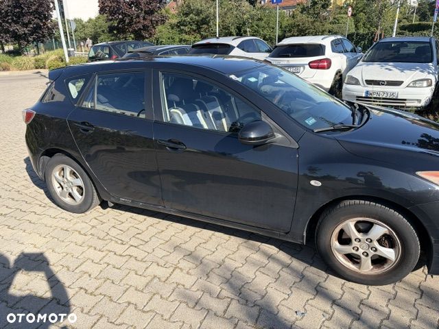 Mazda 3 - 4