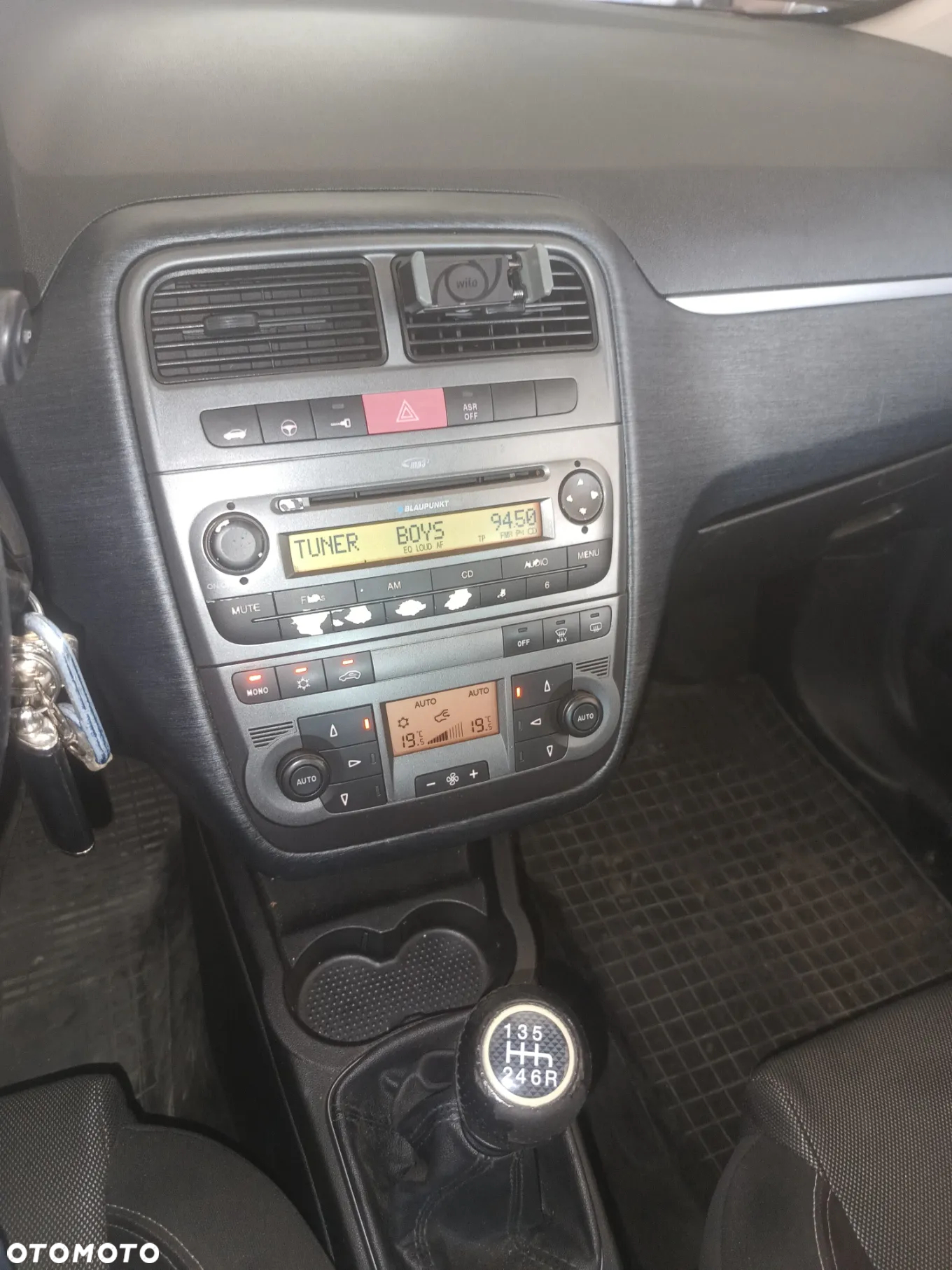 Fiat Punto 1.4 16V Dynamic - 4
