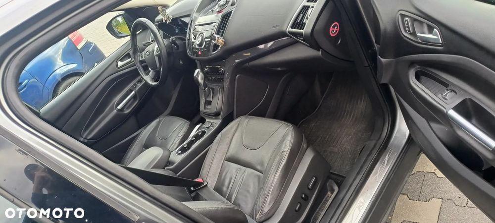 Ford Kuga 2.0 TDCi 4WD Titanium - 10