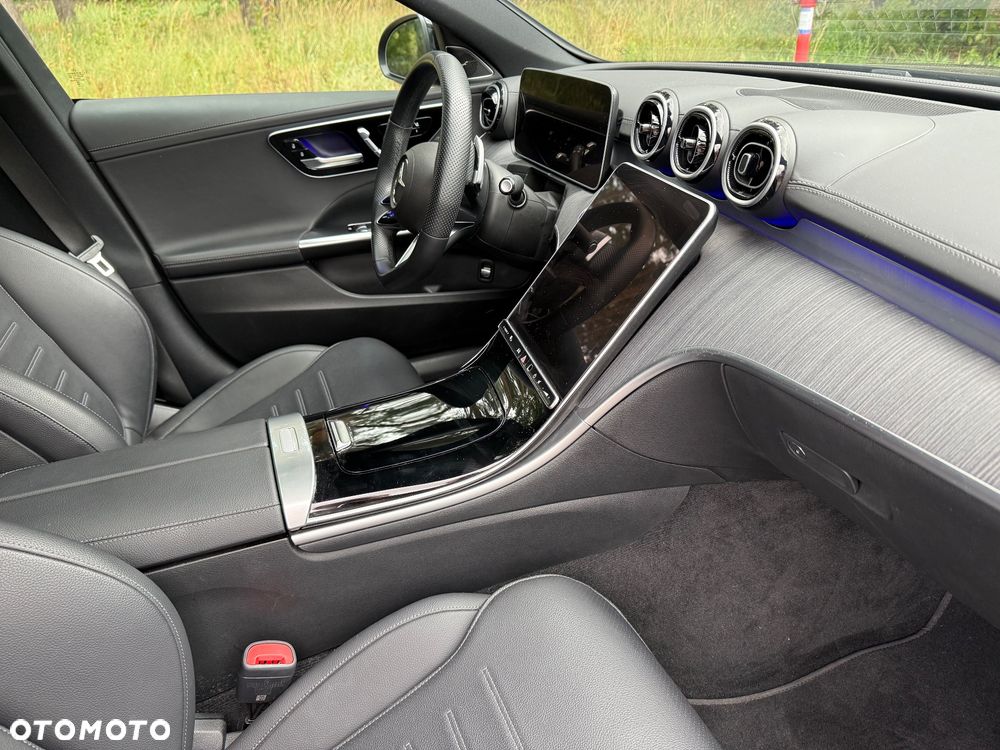 Mercedes-Benz Klasa C 300 mHEV AMG - 9