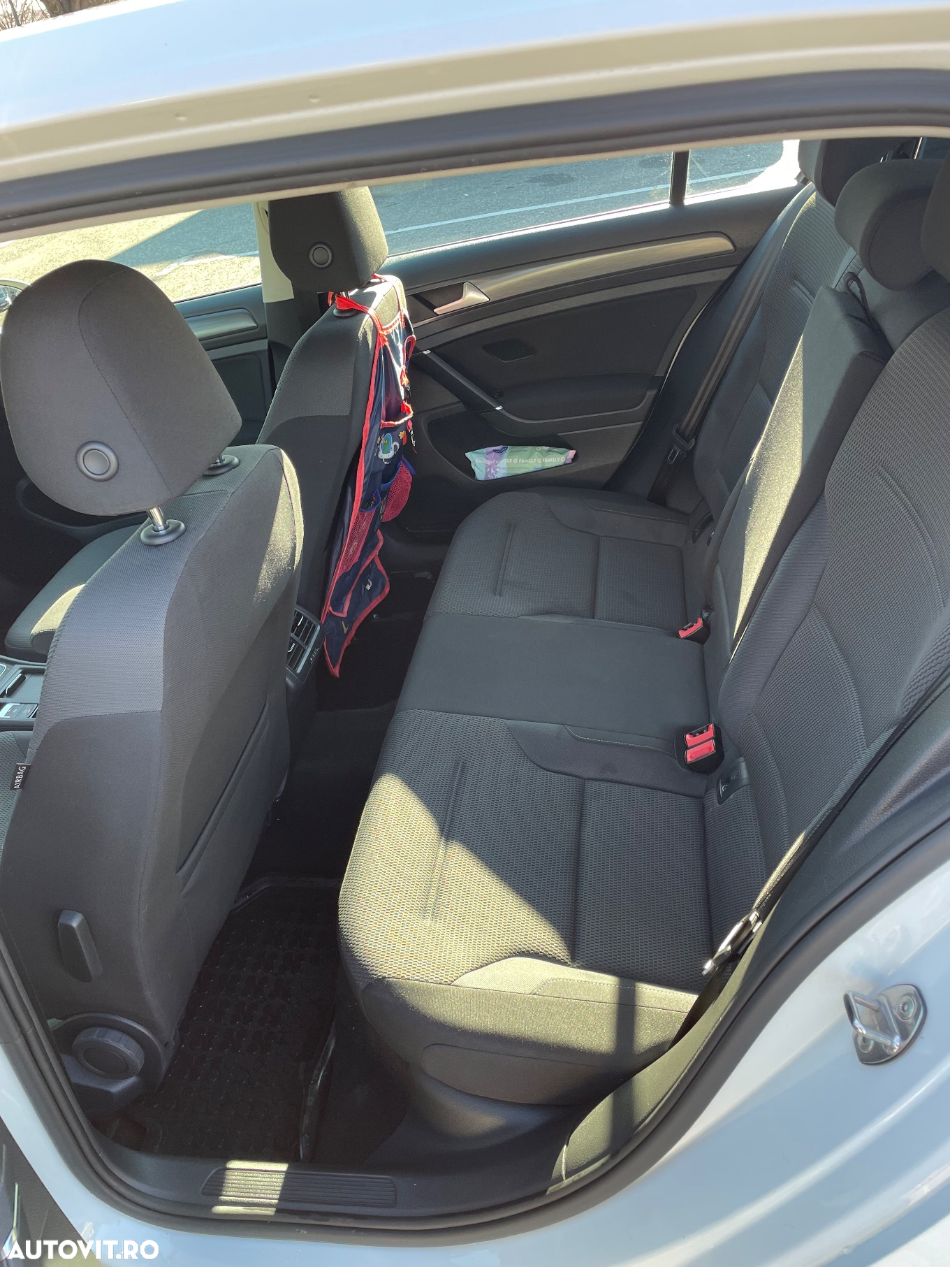 Volkswagen Golf 1.6 TDI Comfortline - 14