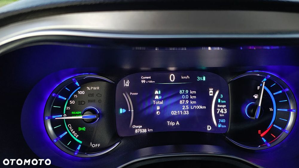 Chrysler Pacifica - 15