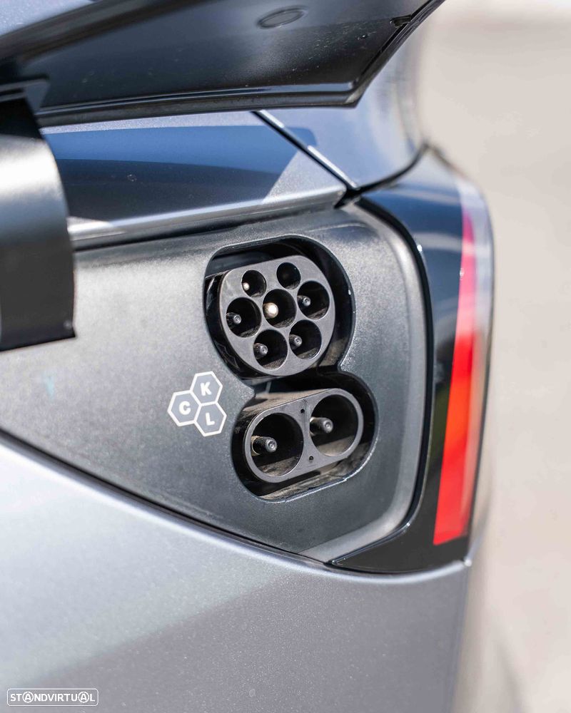 Tesla Model Y Performance Tração Integral - 12