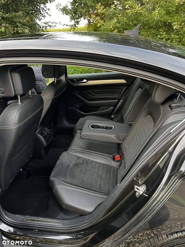 Volkswagen Passat 2.0 TDI EVO Elegance DSG - 12