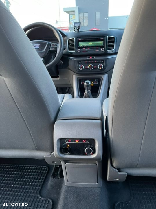 Seat Alhambra 2.0 TDI Ecomotive Reference - 32