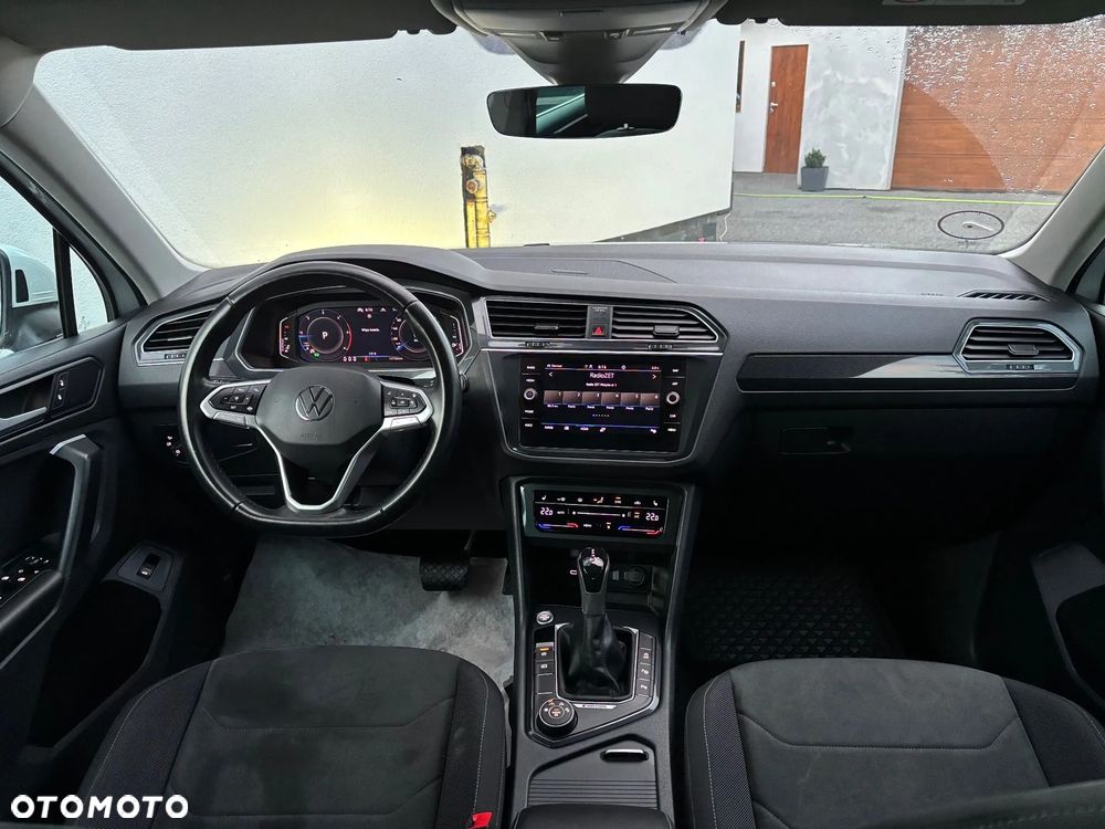 Volkswagen Tiguan 2.0 TDI SCR 4MotION DSG Elegance - 25