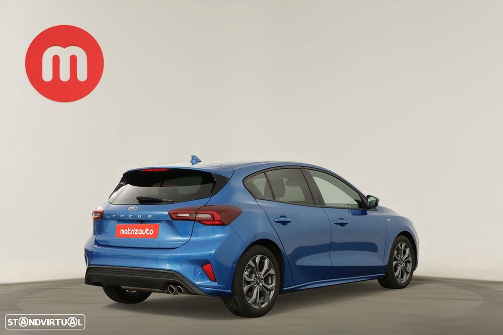 Ford Focus 1.0 EcoBoost MHEV ST-Line X - 4