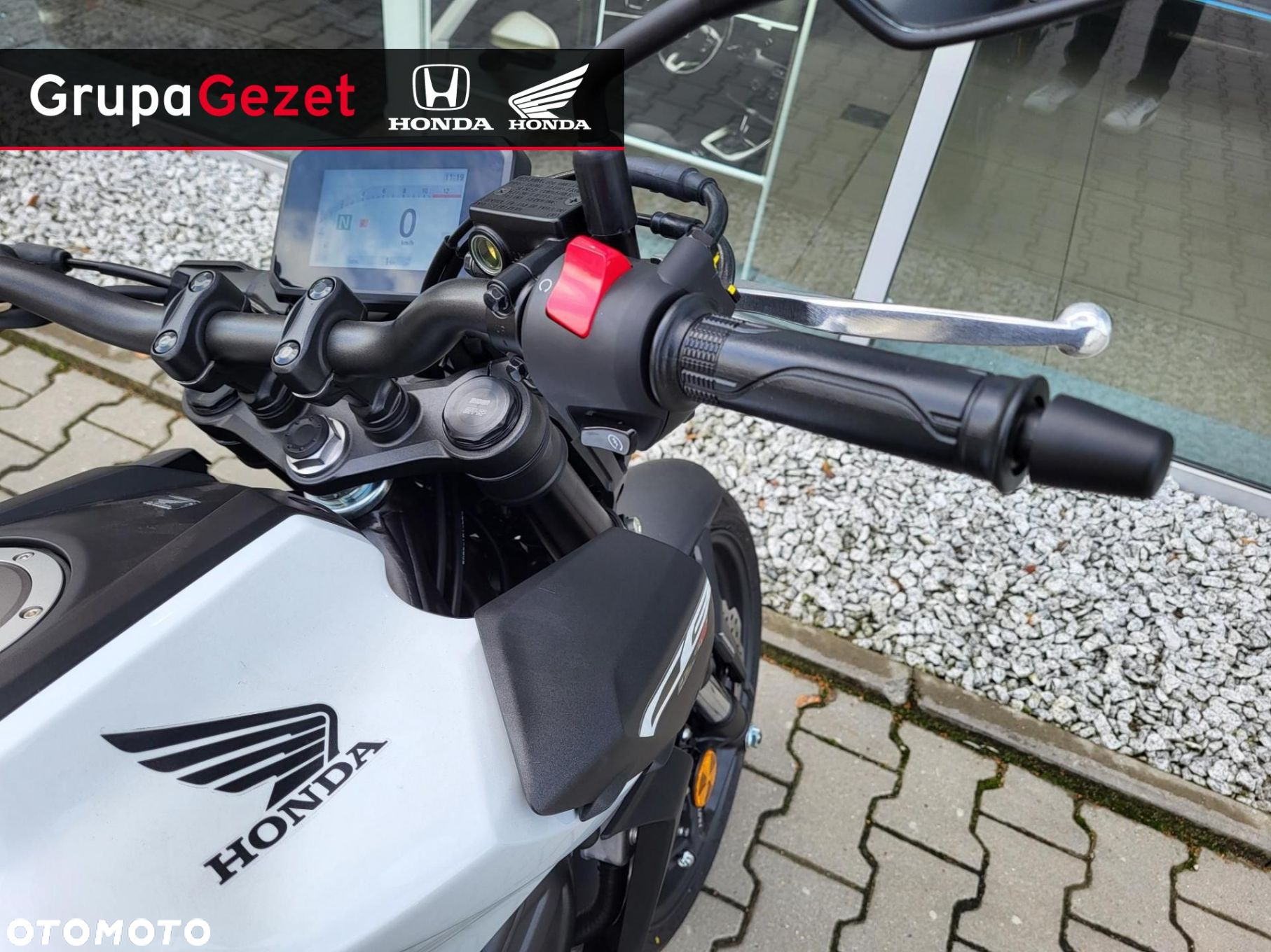 Honda CB - 10