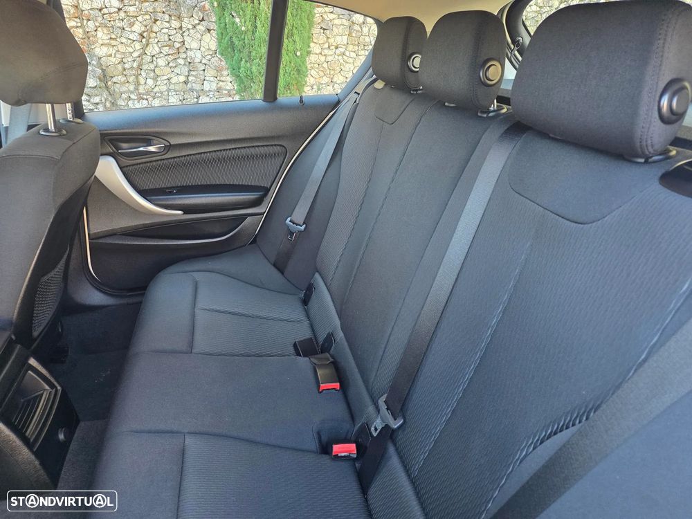 BMW 116 i Advantage - 24