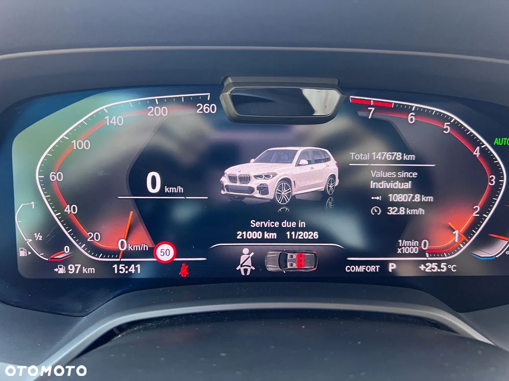 BMW X5 xDrive40i - 26