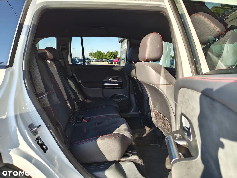 Mercedes-Benz GLB 200 mHEV AMG Line 7G-DCT - 19
