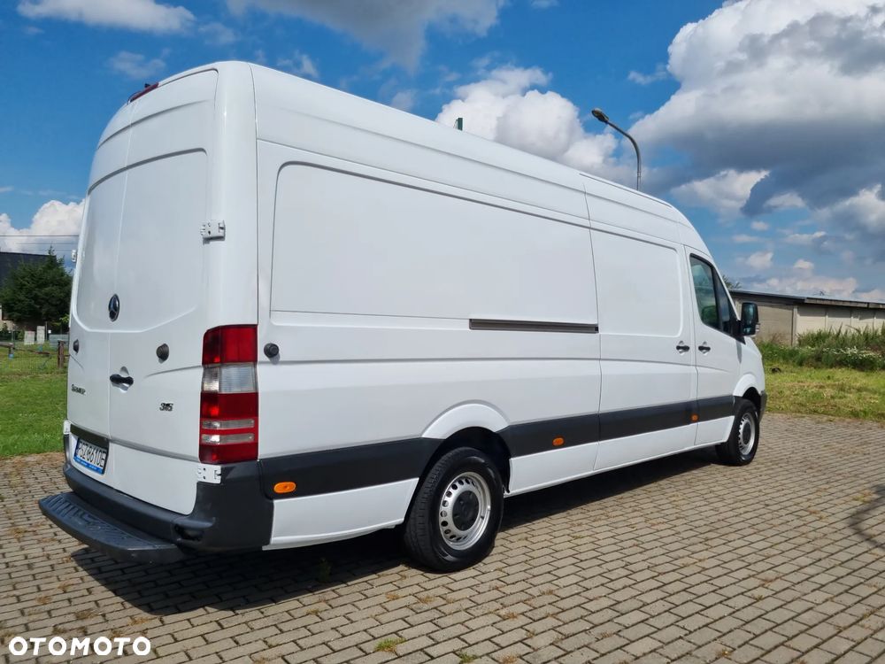 Mercedes-Benz Sprinter - 5