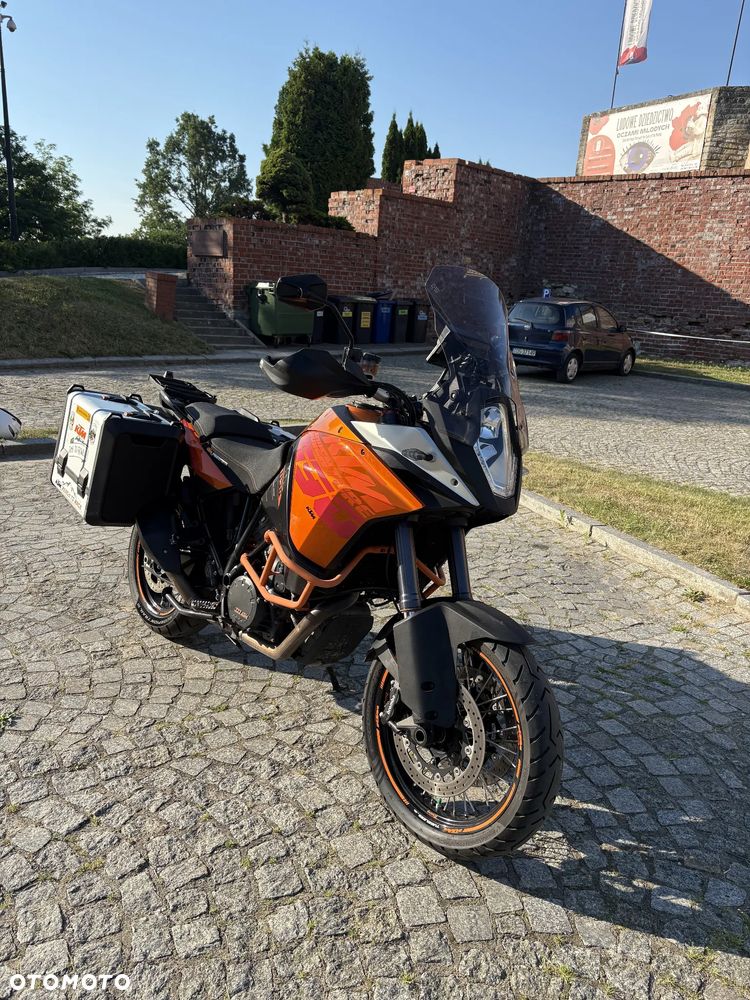 KTM Adventure - 6