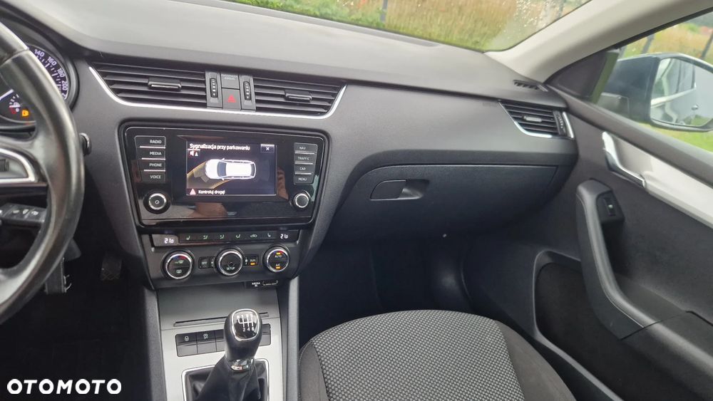 Skoda Octavia 1.8 TSI Ambition - 28