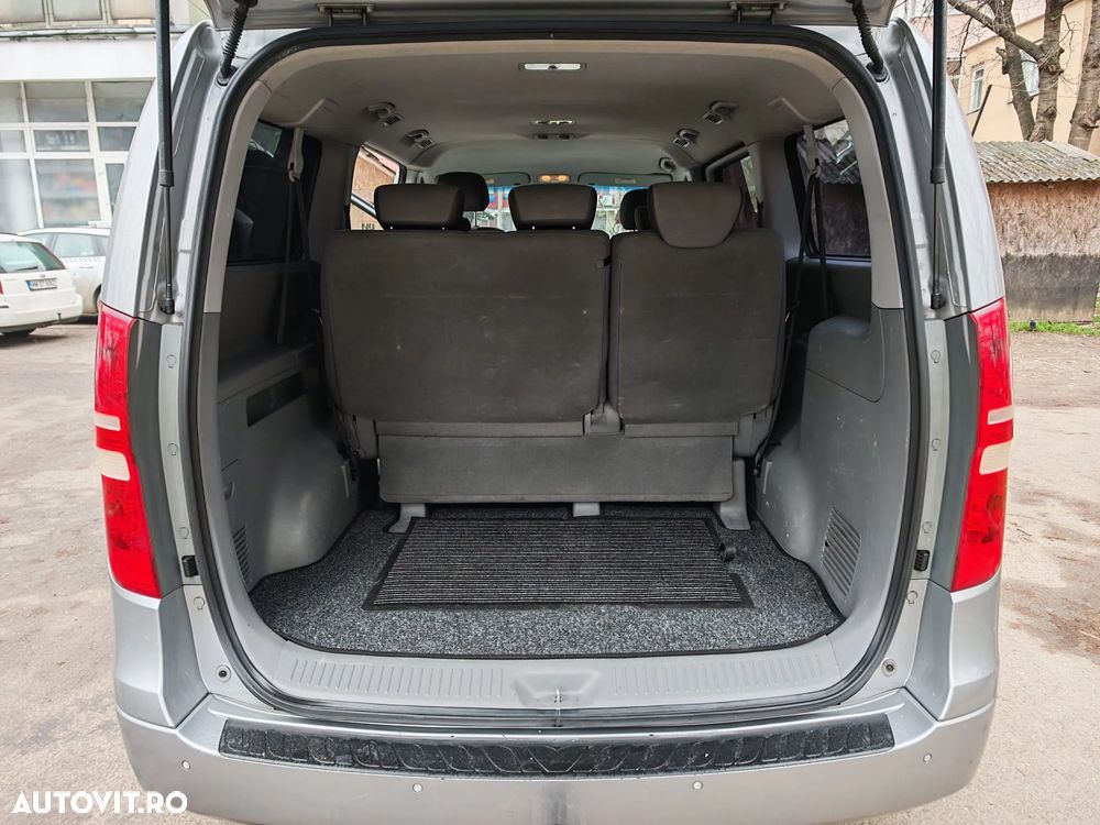 Hyundai H-1 Highway - 9