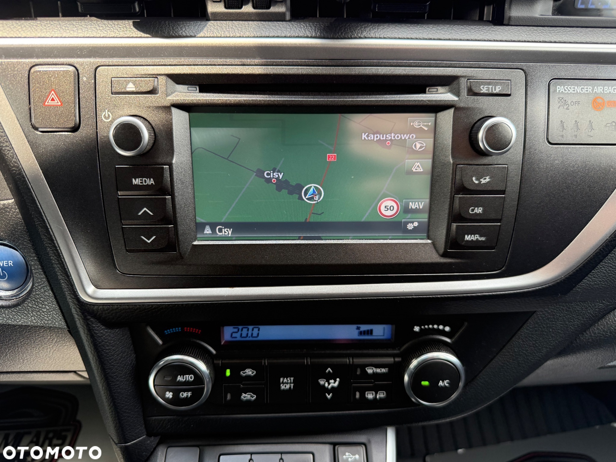 Toyota Auris - 24