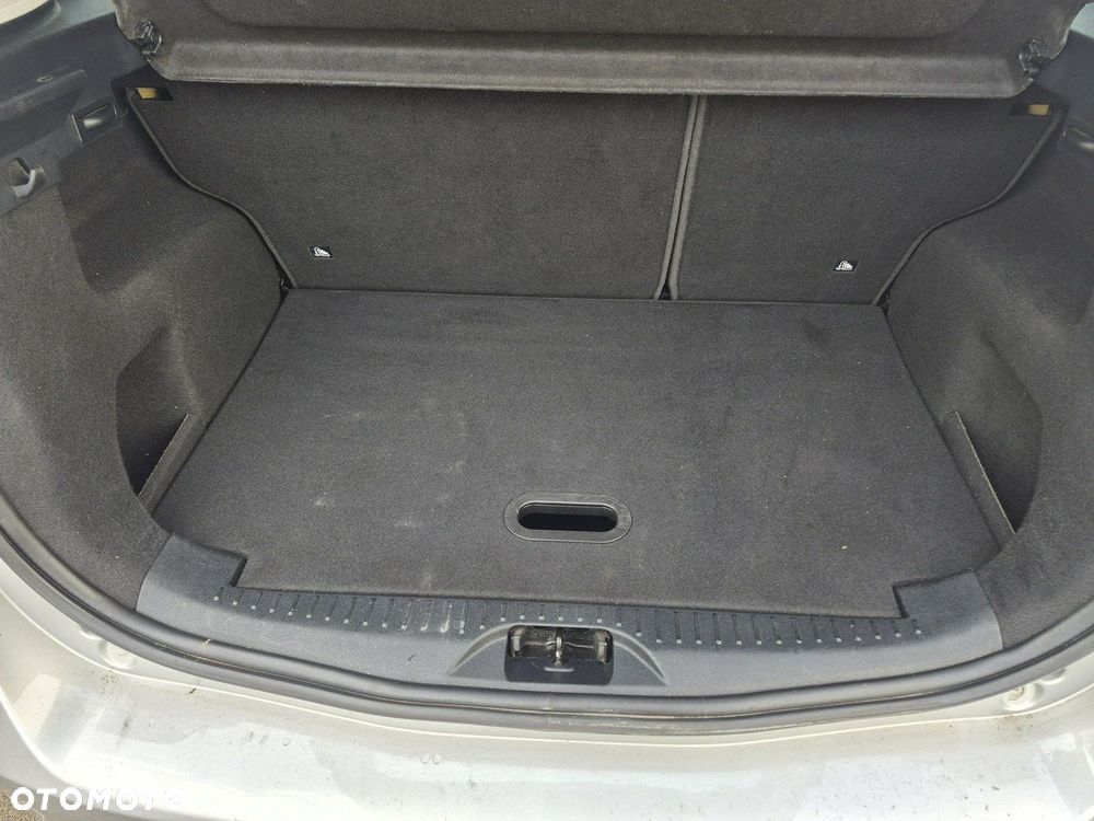 Ford B-MAX - 32