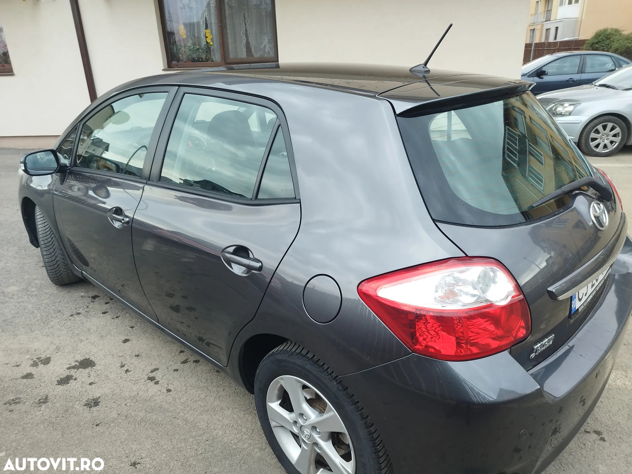 Toyota Auris 2.0 D-4D DPF Sol - 5