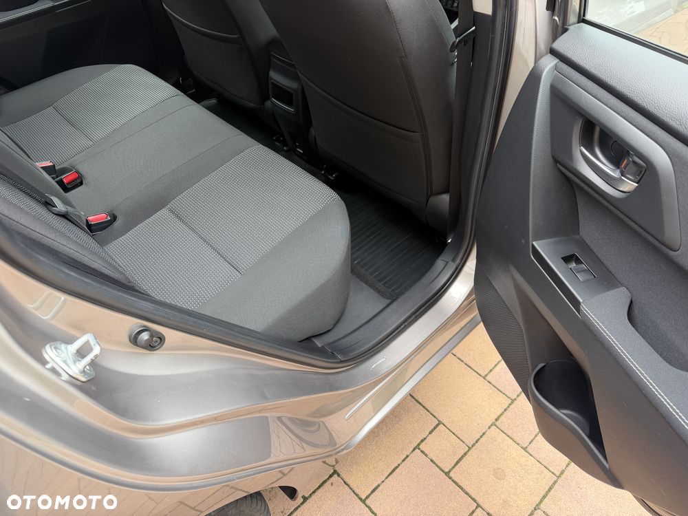 Toyota Auris 1.33 VVT-i Premium Comfort - 8