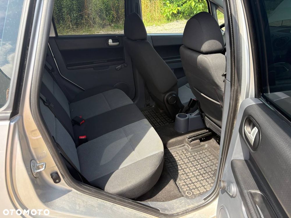 Mitsubishi Colt 1.3 Intense - 11