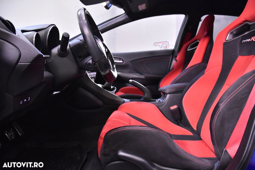Honda Civic 2.0 VTEC Turbo Type R - 26