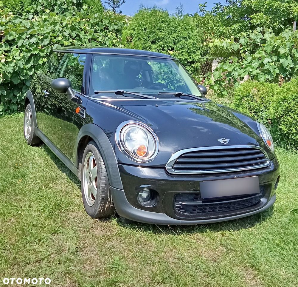 MINI ONE D - 2