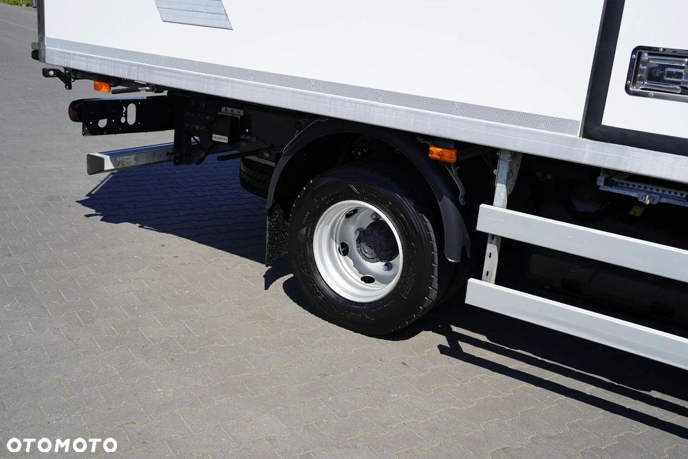 Renault / D 12 / 210 / ACC / EURO 6 / CHŁODNIA / ŁAD. 5950 KG / 11 PALET - 30