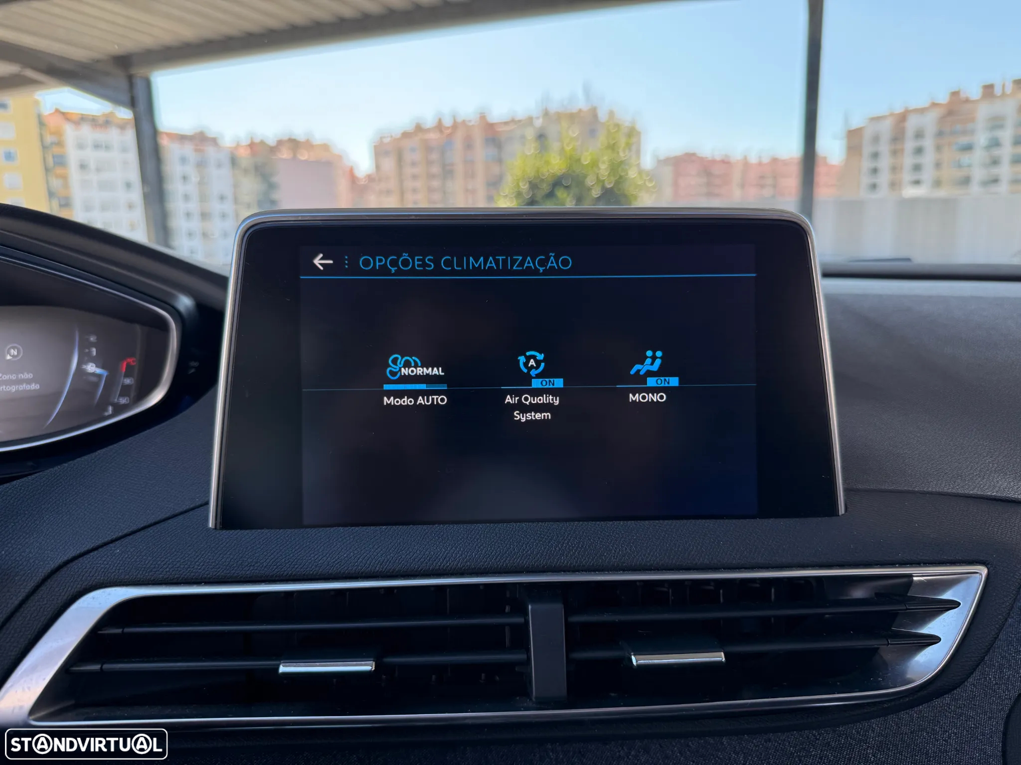 Peugeot 3008 1.6 BlueHDi Allure EAT6 - 35
