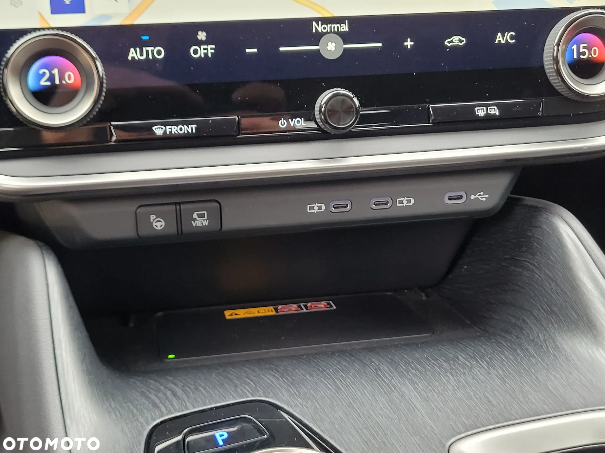 Lexus RZ 300e Omotenashi - 25