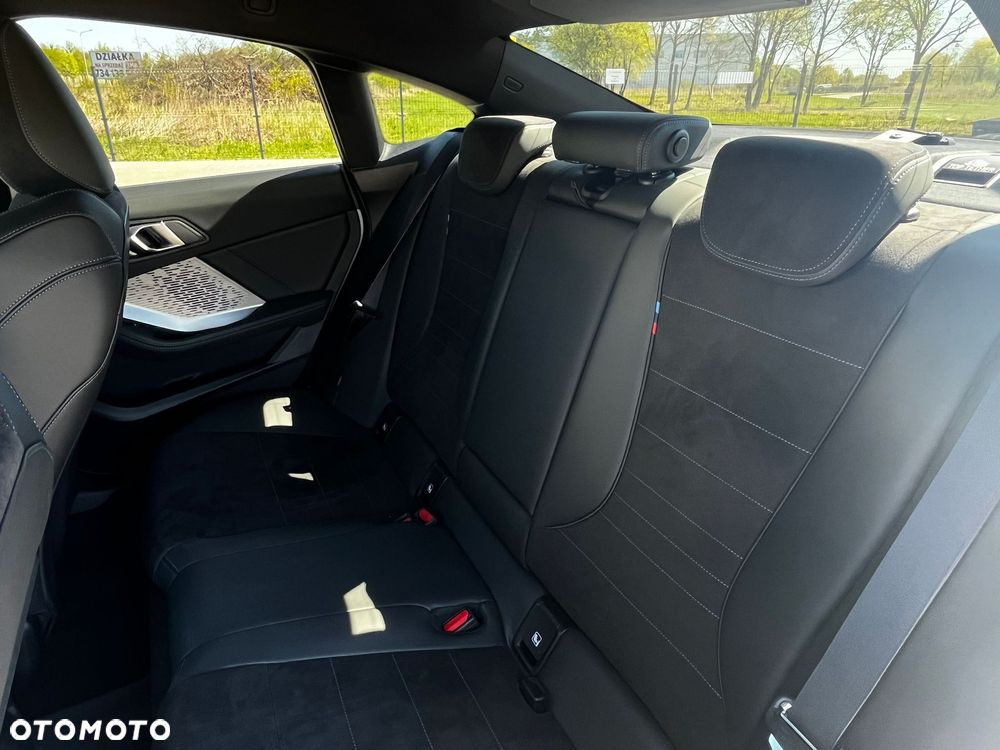BMW Seria 2 220i mHEV M Sport sport - 14