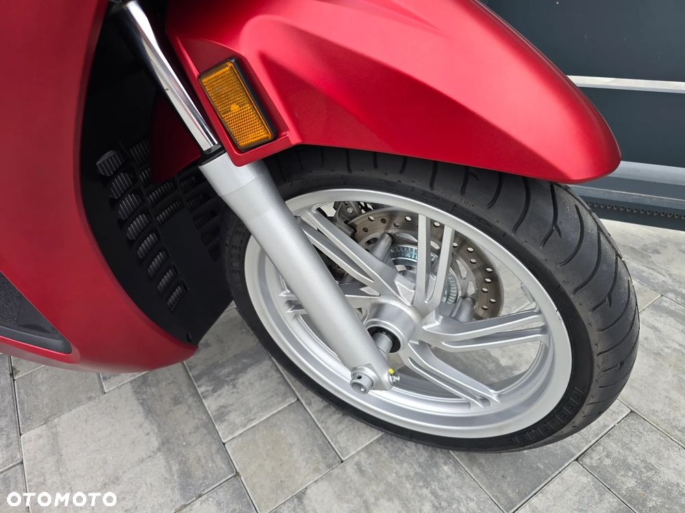 Honda SH - 17