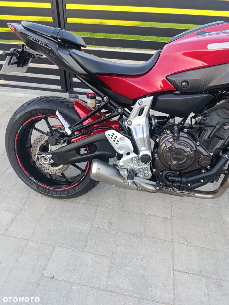 Yamaha MT - 7