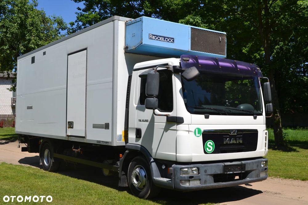 MAN TGL 12.250 WINDA DAUTEL 1 t DWIE KOMORY PRZESUWANA ŚCIANA - 2