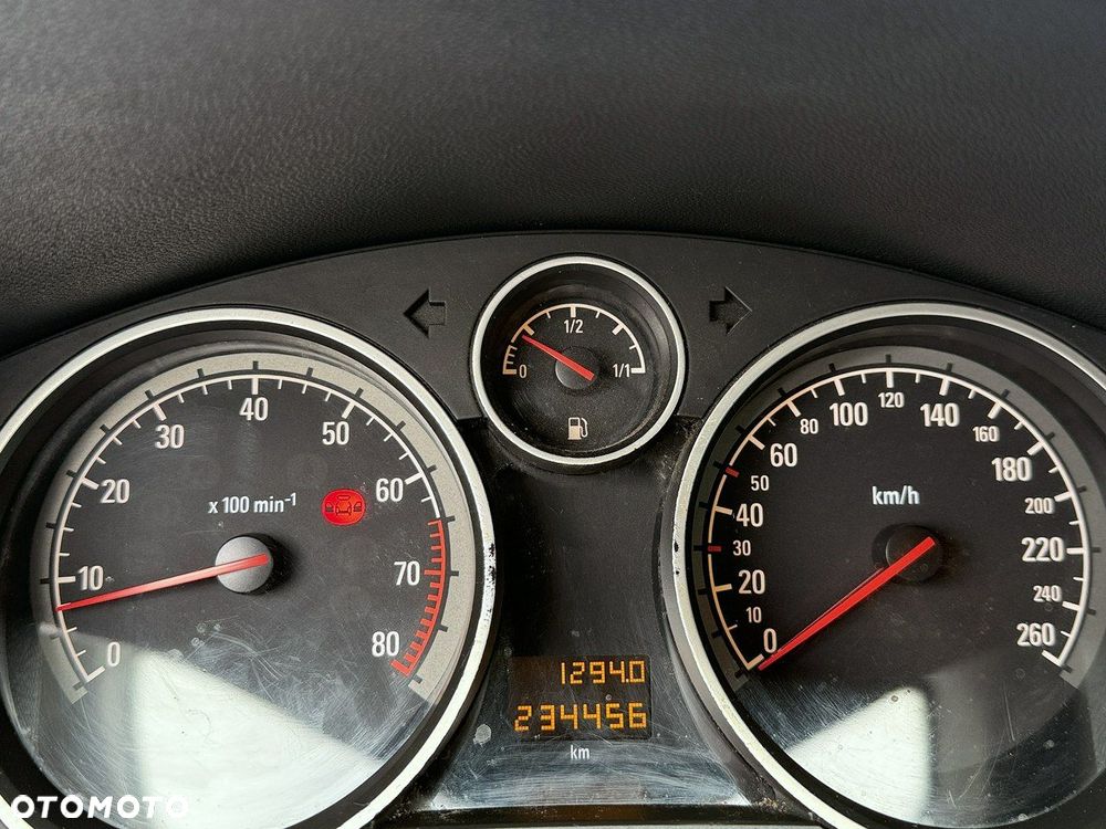 Opel Astra 1.6 Sports Tourer Design Edition - 10