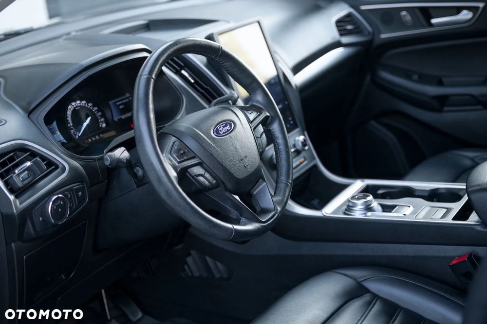 Ford Edge - 9