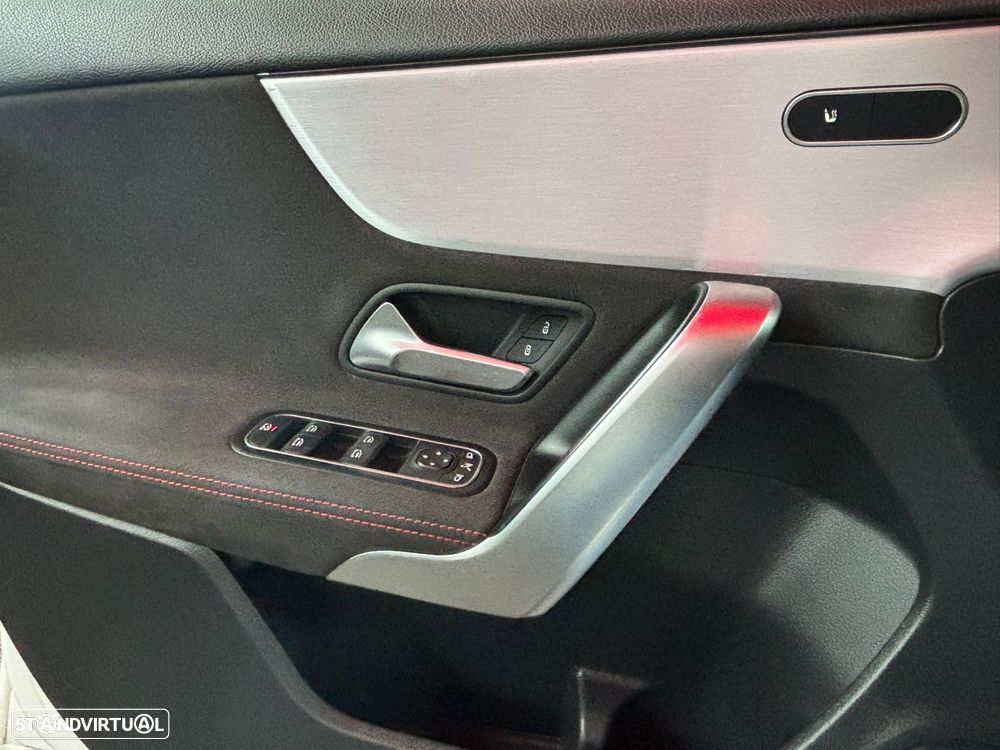 Mercedes-Benz A 180 - 13