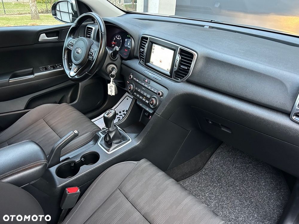 Kia Sportage 1.6 GDI Business Line 2WD - 27