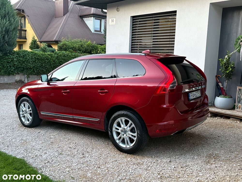 Volvo XC 60 T5 Drive-E Momentum - 5
