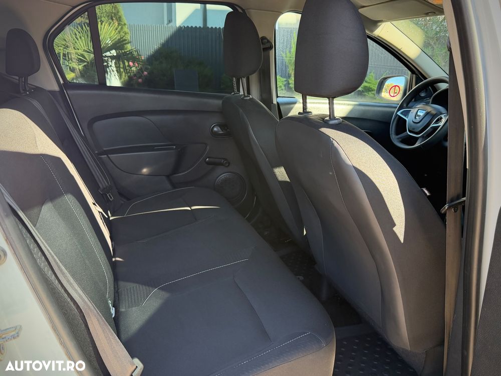 Dacia Logan - 12