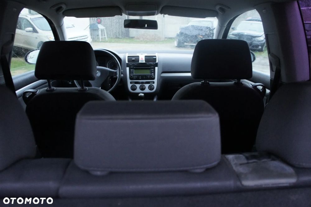 Volkswagen Golf 1.6 FSI Comfortline - 8