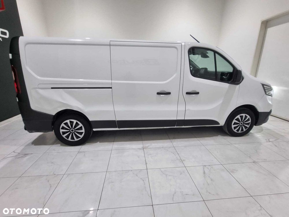 Renault Trafic - 12