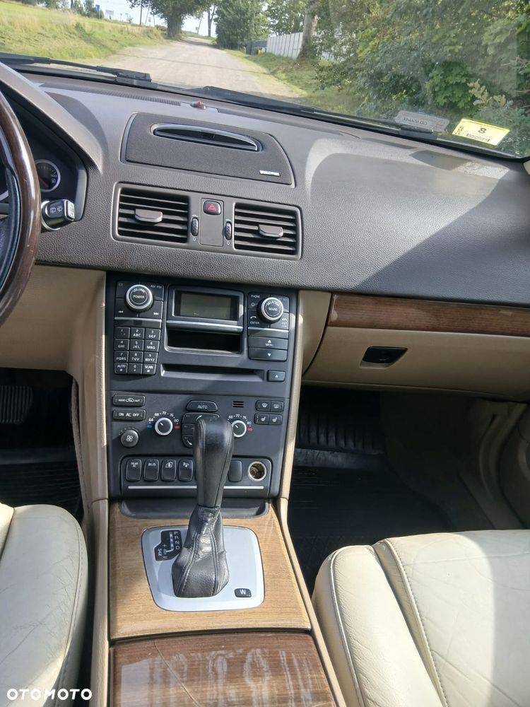 Volvo XC 90 3.2 AWD Momentum - 6