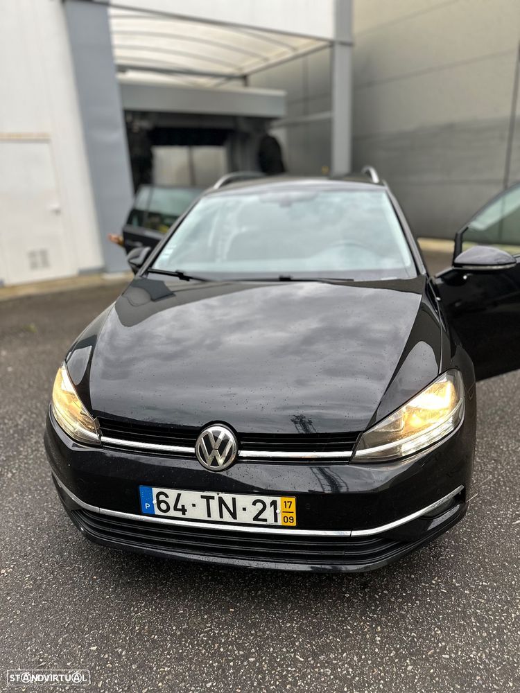 VW Golf Variant 1.6 TDi Confortline DSG - 1