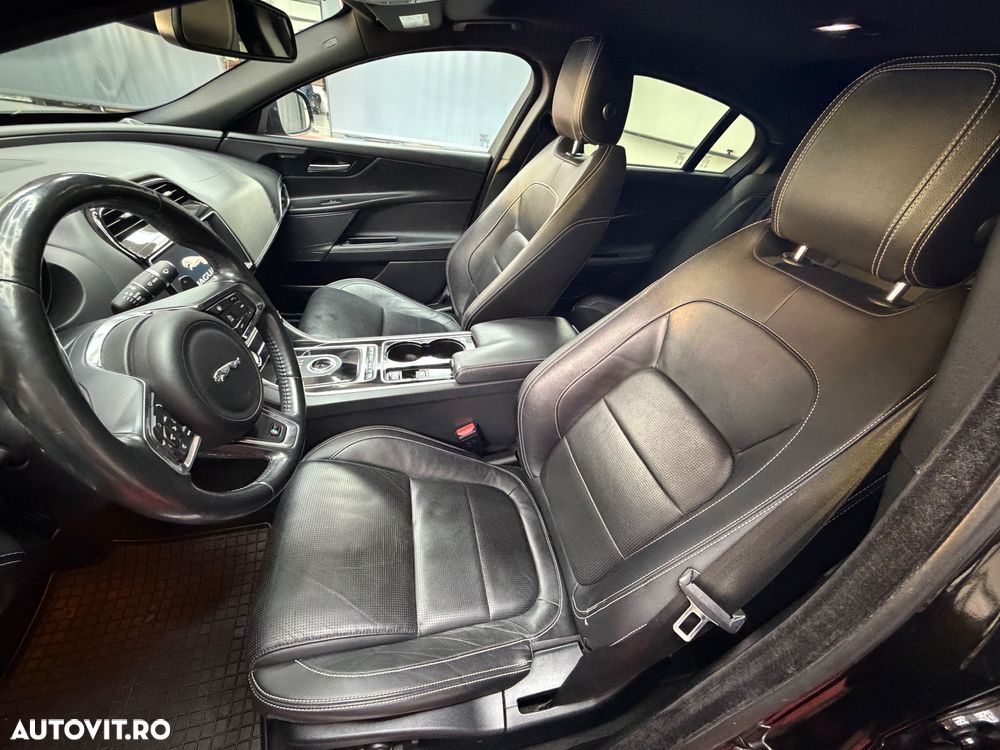 Jaguar XE 20d Aut. R-Sport - 11