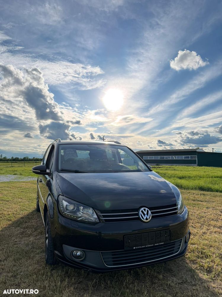 Volkswagen Touran 2.0 TDI DPF Highline - 2