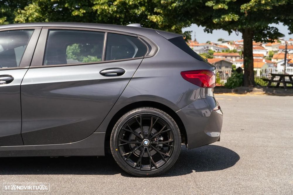 BMW 116 d Line Luxury - 33