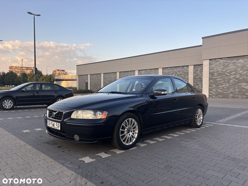 Volvo S60 2.4D Summum - 1