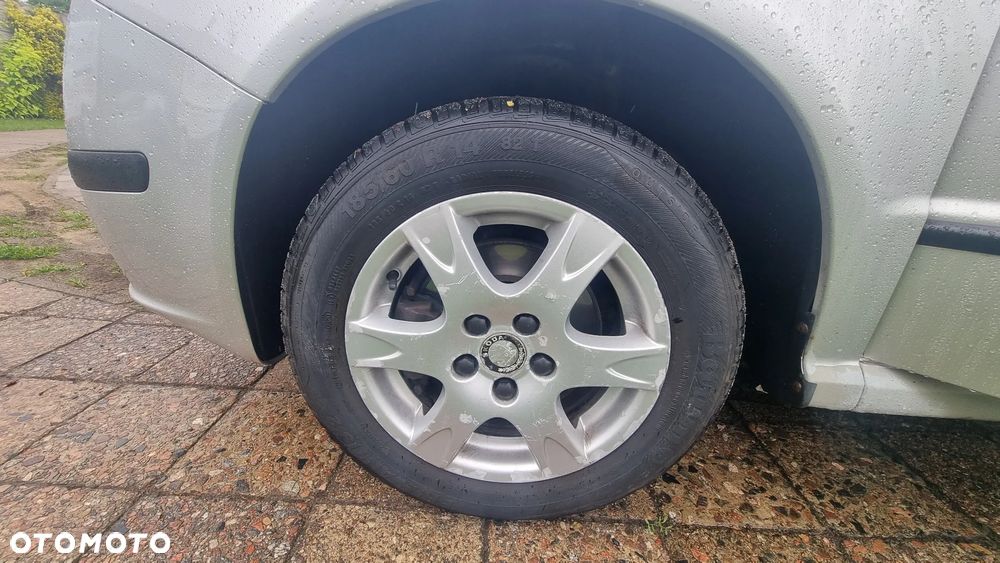 Skoda Fabia 1.2 HTP Classic - 22